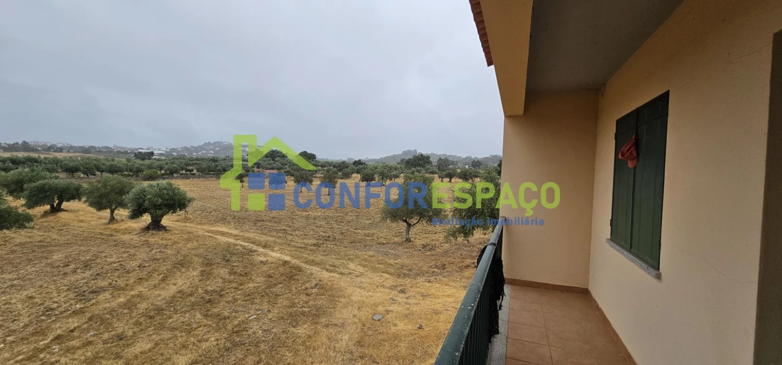 Quinta T2 para Venda em Castelo Branco Foto 8