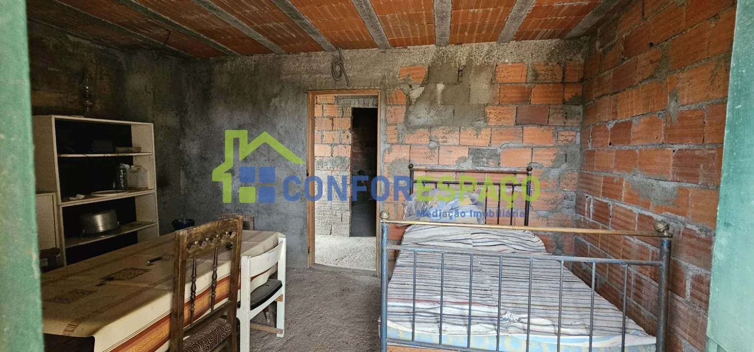 Quinta T2 para Venda em Castelo Branco Foto 4