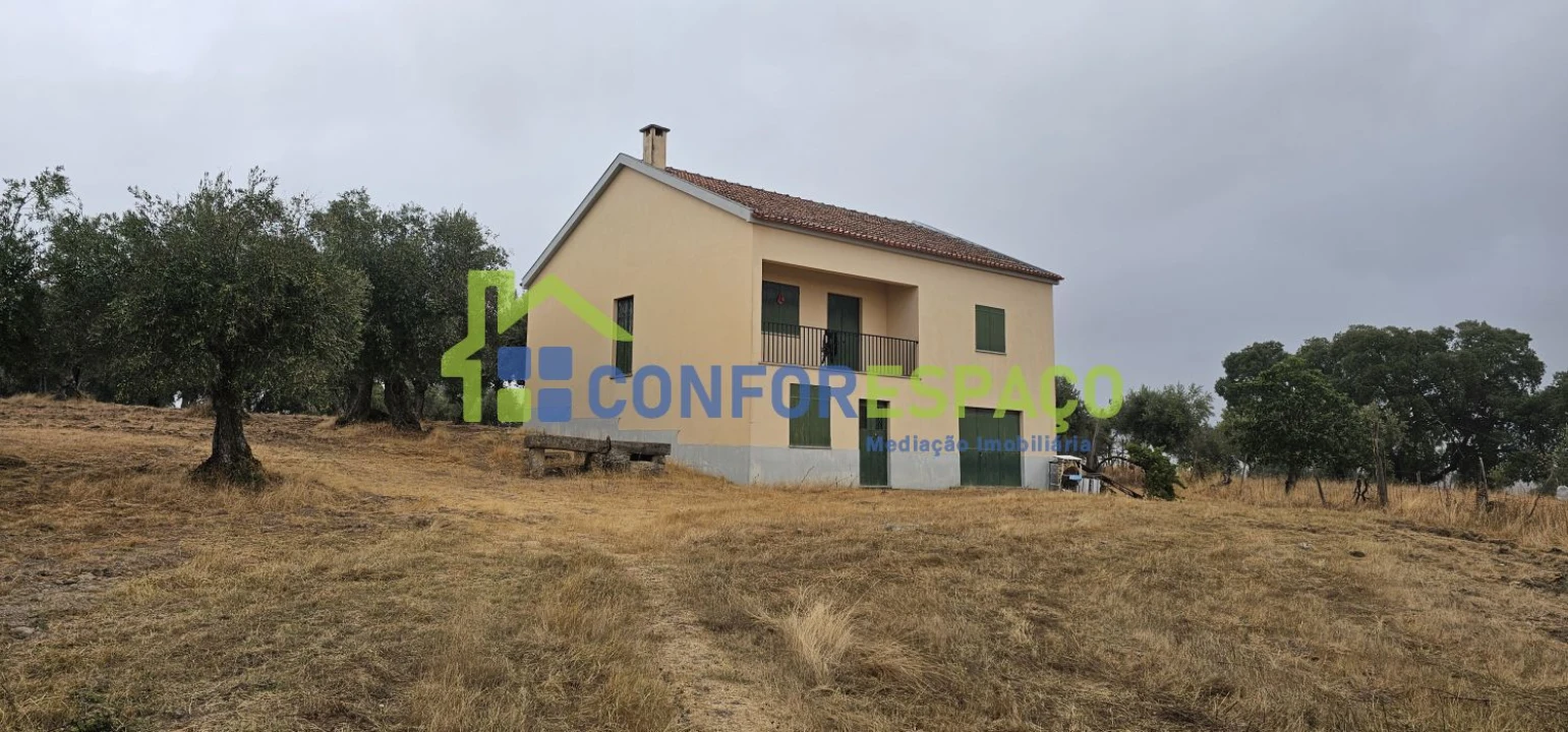 Quinta T2 para Venda em Castelo Branco Foto 1