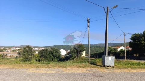 Terreno para Venda em Oleiros-Amieira