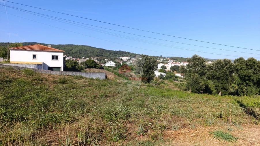 Terreno para Venda em Oleiros-Amieira Foto 2
