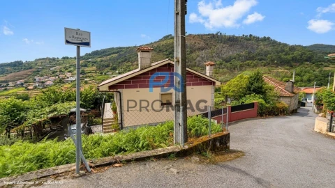 Terreno para Venda em Santa Marinha do Zezere