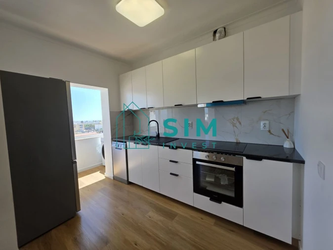 Apartamento T3 para Venda em Olhão Foto 7