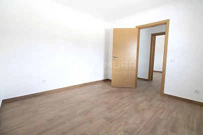 Moradia T3 para Venda em Santiago Maior