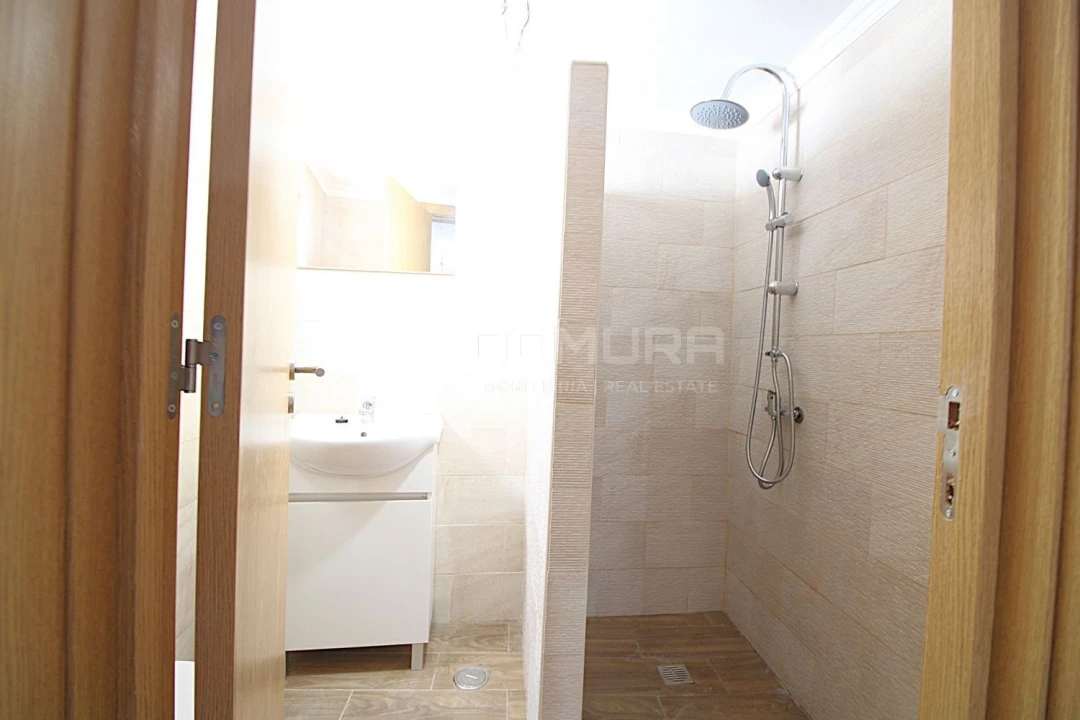 Moradia T3 para Venda em Santiago Maior Foto 23