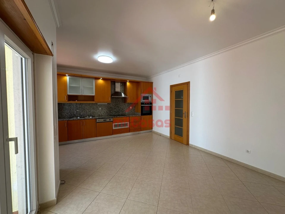 Moradia T3 para Arrendamento em Ericeira Foto 1