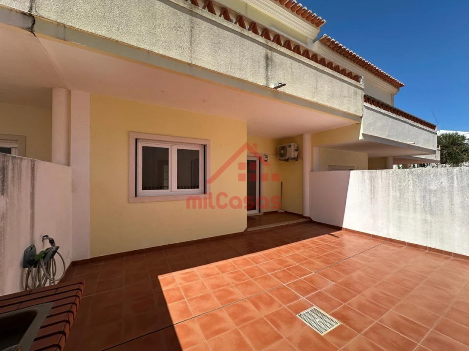 Moradia T3 para Arrendamento em Ericeira Foto 12