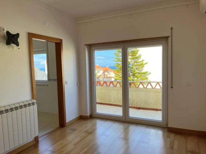 Moradia T3 para Arrendamento em Ericeira Foto 25
