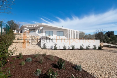 Moradia T4 para Venda em Boliqueime