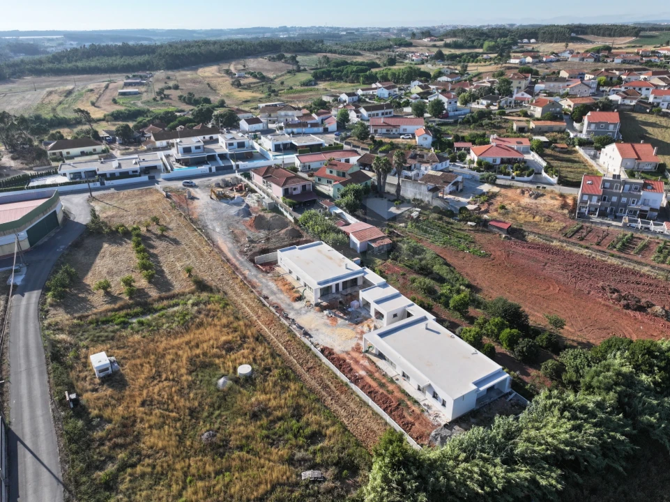 Moradia T4 para Venda em Ramalhal Foto 11