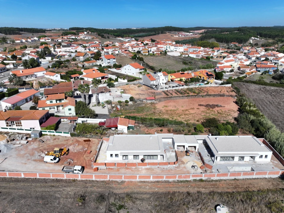 Moradia T4 para Venda em Ramalhal Foto 8