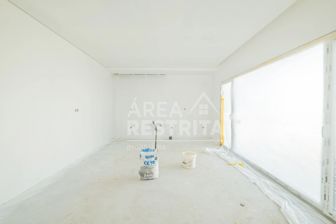 Moradia T3 para Venda em Fernao Ferro Foto 51