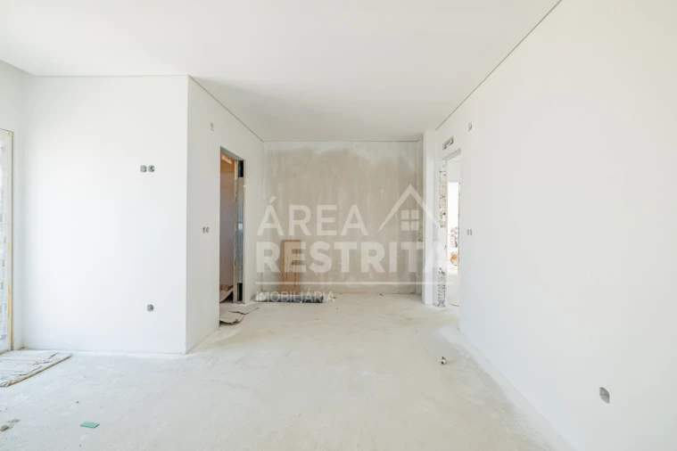 Moradia T3 para Venda em Fernao Ferro Foto 31