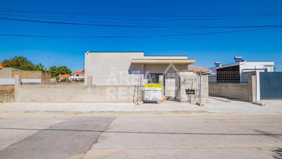 Moradia T3 para Venda em Fernao Ferro