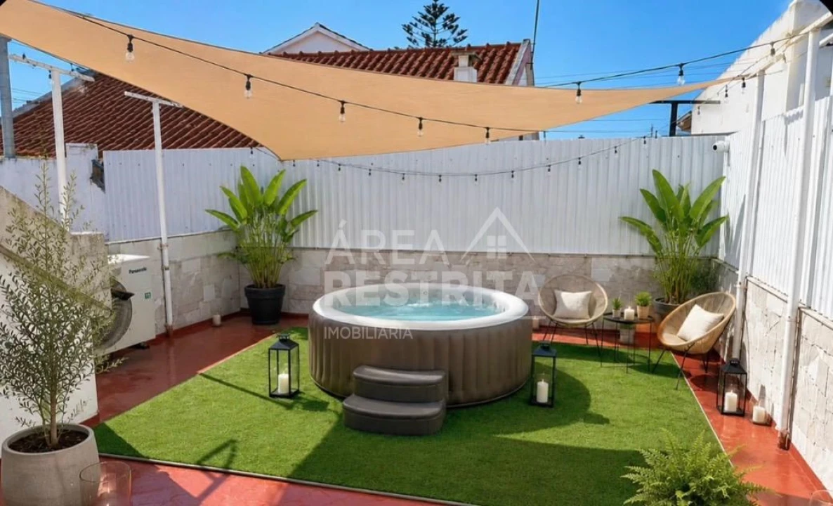 Moradia T3 para Venda em Quinta do Conde Foto 41