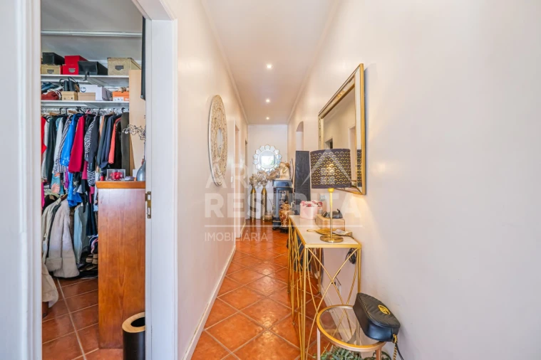 Moradia T3 para Venda em Quinta do Conde Foto 2