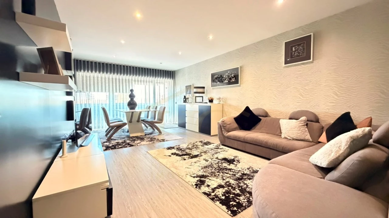 Apartamento T2 para Venda em Vila do Conde Foto 1