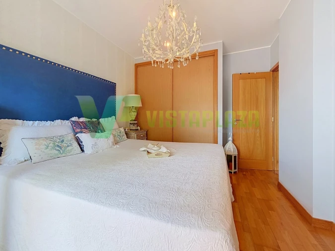 Apartamento T2 para Venda em Portimão Foto 17