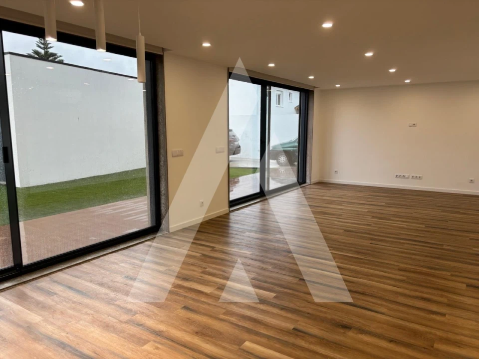 Moradia T4 para Venda em Ílhavo (São Salvador) Foto 3
