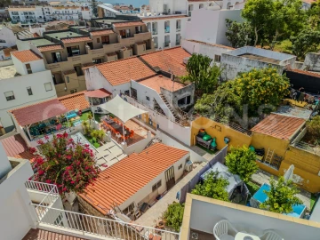 Moradia T5 para Venda em Albufeira e Olhos de Água