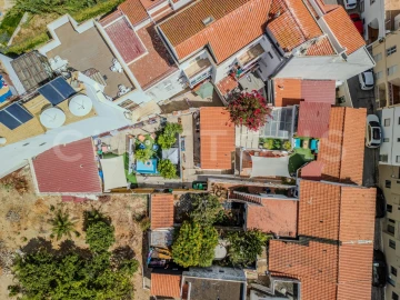 Moradia T5 para Venda em Albufeira e Olhos de Água