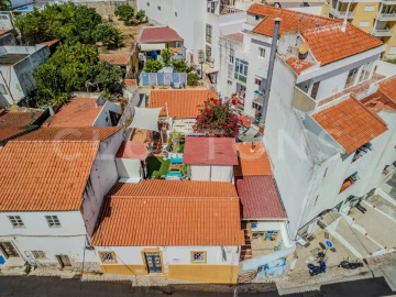 Moradia T5 para Venda em Albufeira e Olhos de Água