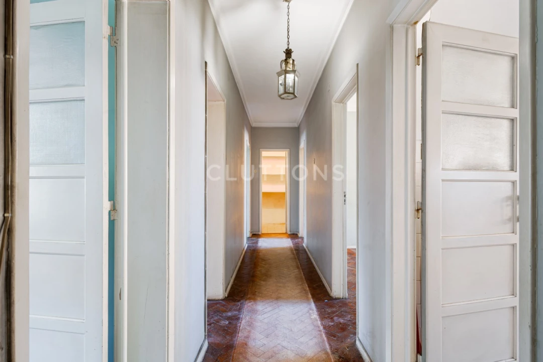 Apartamento T6 para Venda em Areeiro Foto 20