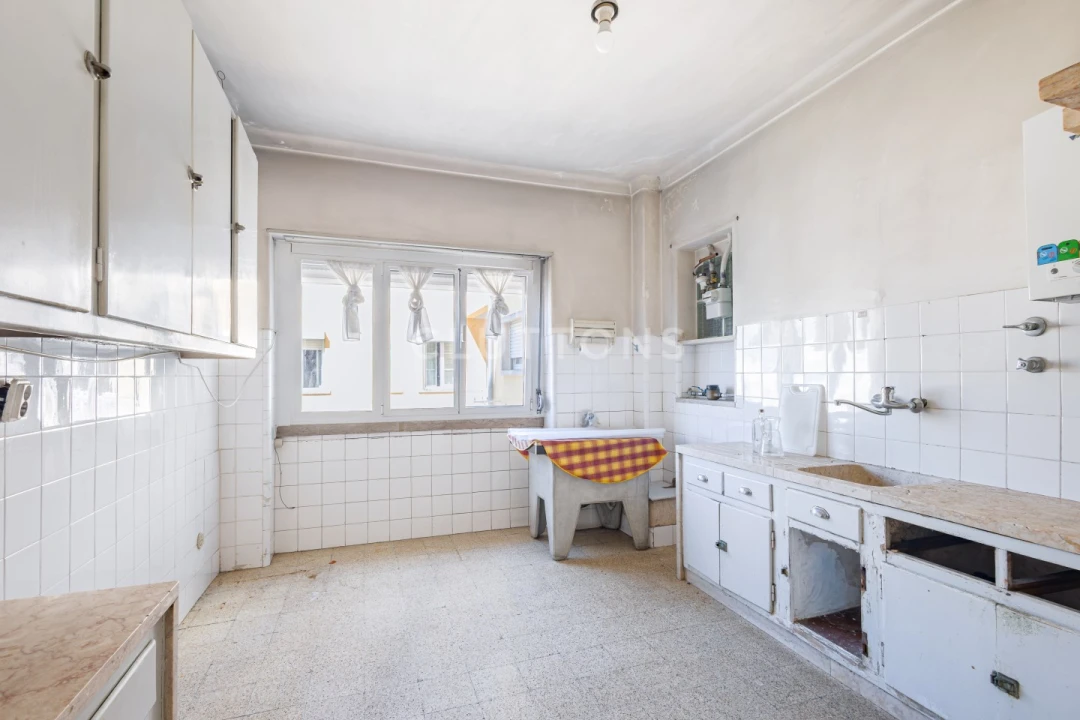 Apartamento T6 para Venda em Areeiro Foto 21