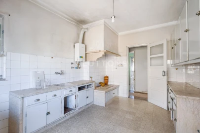 Apartamento T6 para Venda em Areeiro