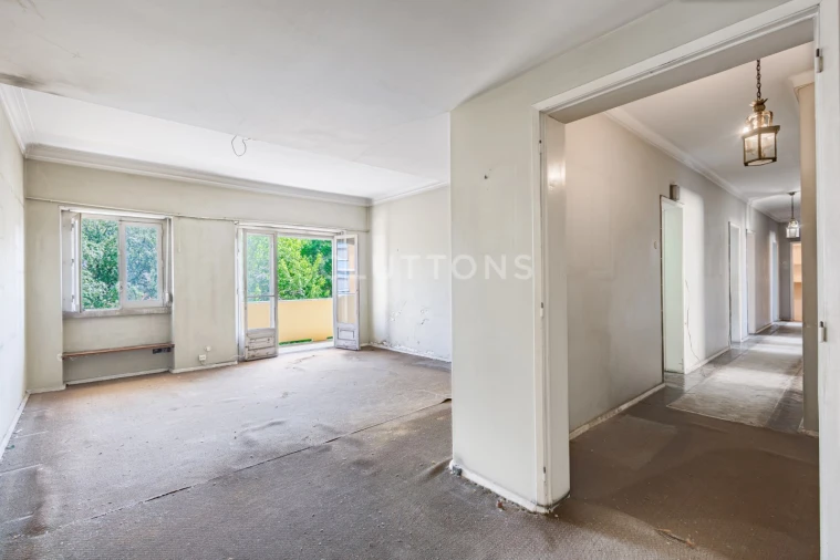 Apartamento T6 para Venda em Areeiro Foto 10