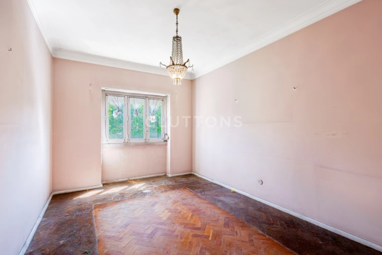 Apartamento T6 para Venda em Areeiro Foto 30
