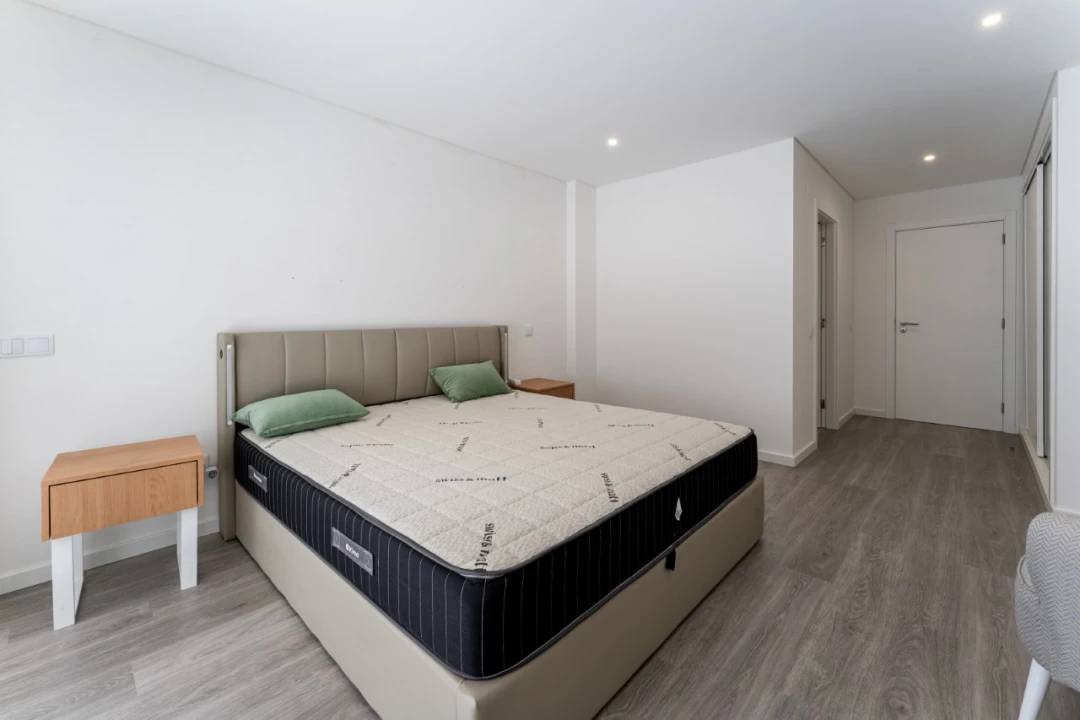 Apartamento T2 para Venda em Nazare Foto 10