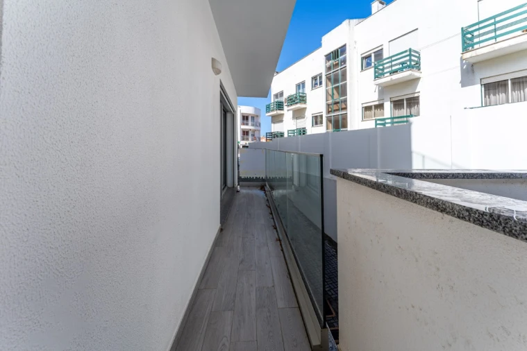Apartamento T2 para Venda em Nazare Foto 22