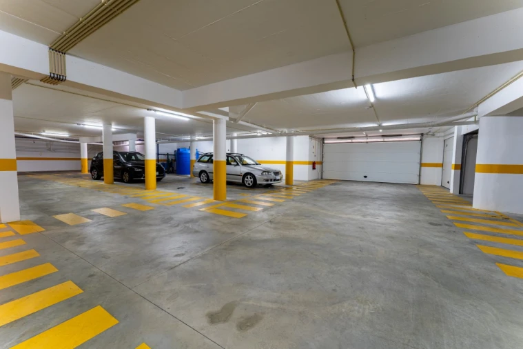 Apartamento T2 para Venda em Nazare Foto 34