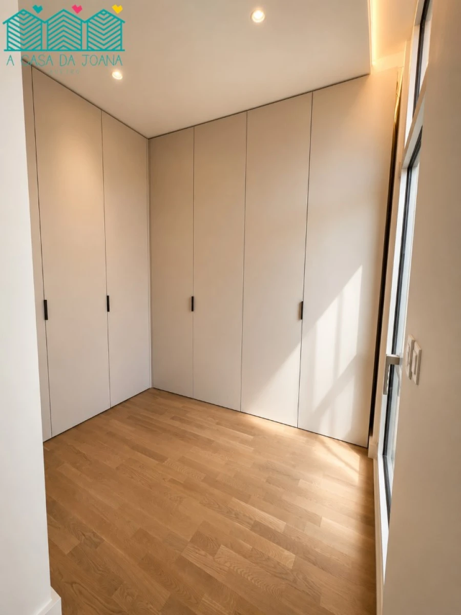 Apartamento T2 para Venda em Avenidas Novas Foto 7