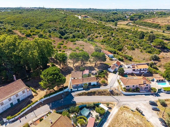 Moradia T2 para Venda em Almoster Foto 3