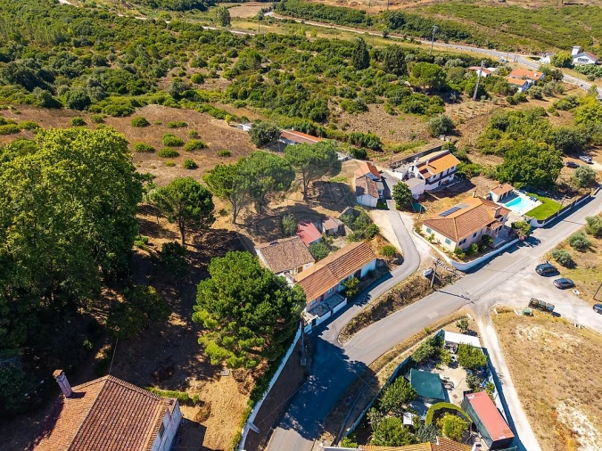 Moradia T2 para Venda em Almoster Foto 4