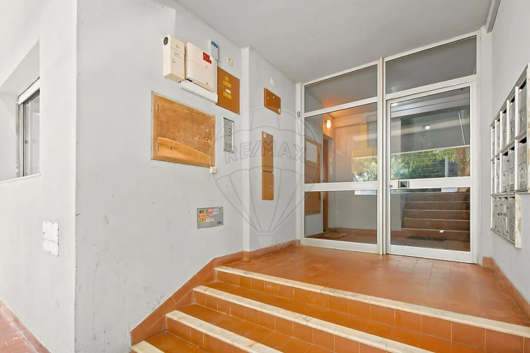 Apartamento T1 para Venda em Setubal (São Sebastião) Foto 14