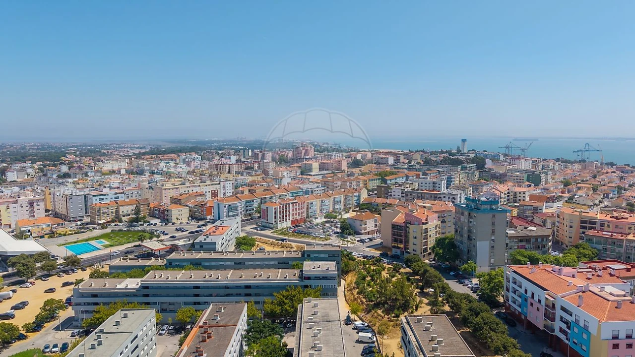 Apartamento T1 para Venda em Setubal (São Sebastião) Foto 1
