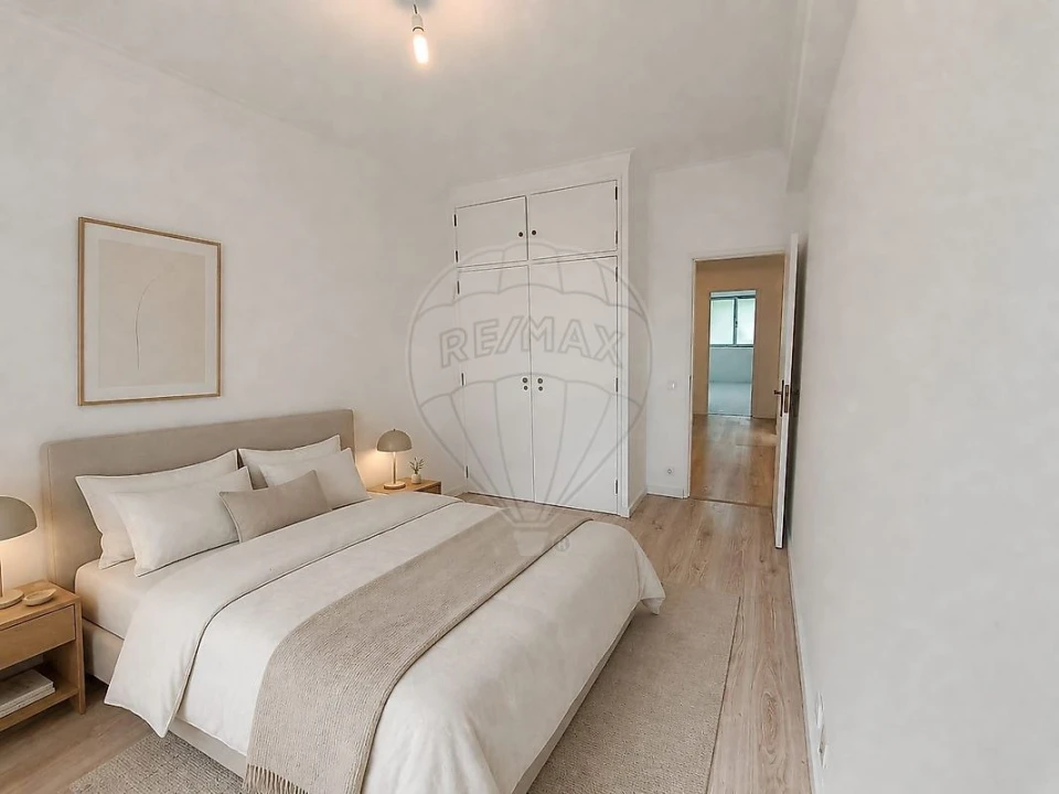 Apartamento T2 para Venda em Massamá e Monte Abraão Foto 7