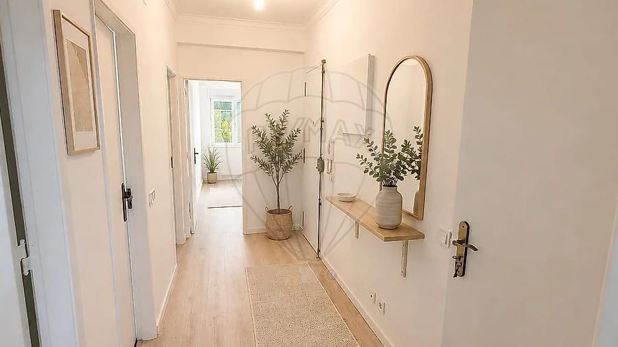 Apartamento T2 para Venda em Massamá e Monte Abraão
