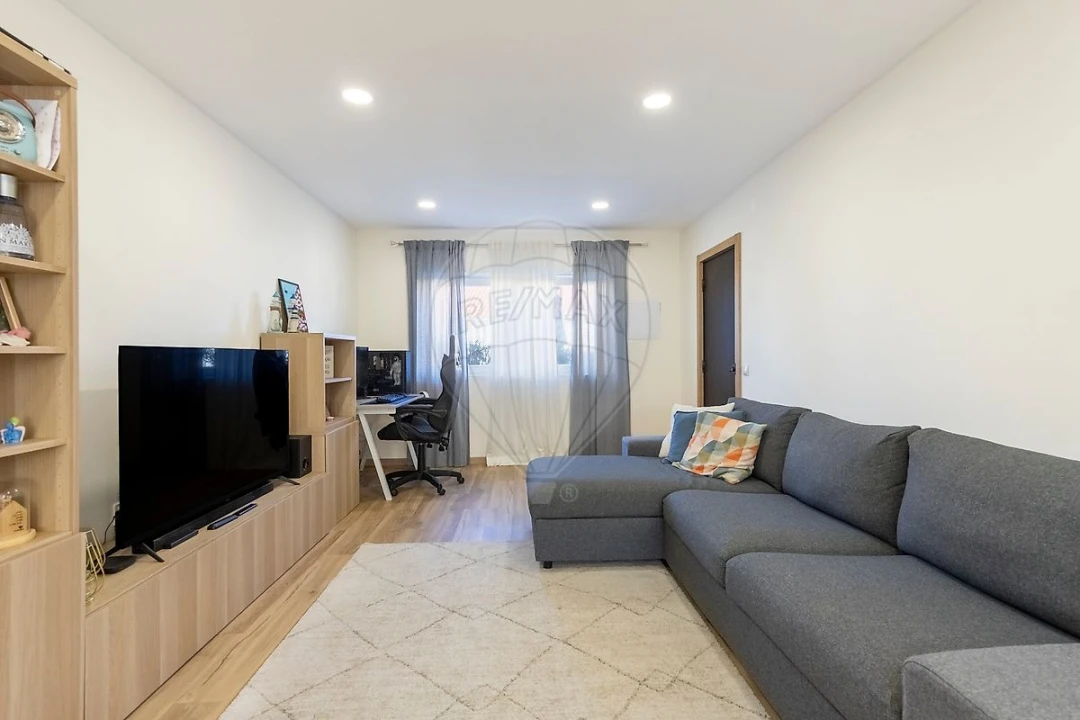 Apartamento T2 para Venda em A dos Cunhados e Maceira Foto 3