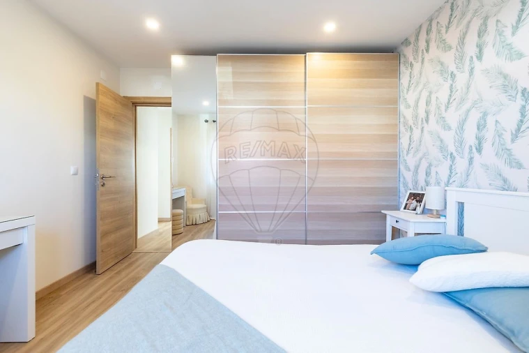Apartamento T2 para Venda em A dos Cunhados e Maceira Foto 10