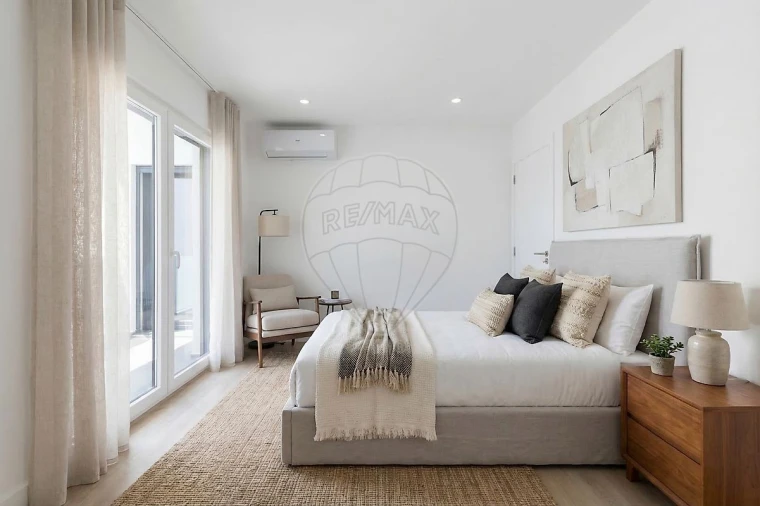 Apartamento T2 para Venda em Santa Maria, São Pedro e Matacães Foto 24