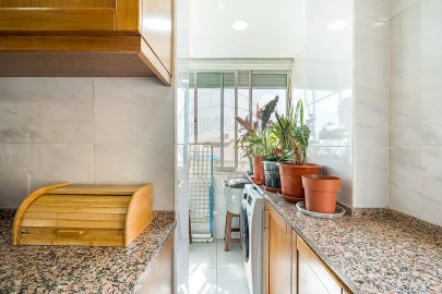 Apartamento T3 para Venda em Massamá e Monte Abraão