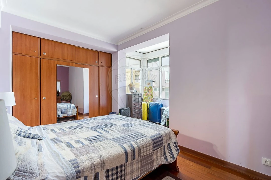 Apartamento T3 para Venda em Massamá e Monte Abraão Foto 17