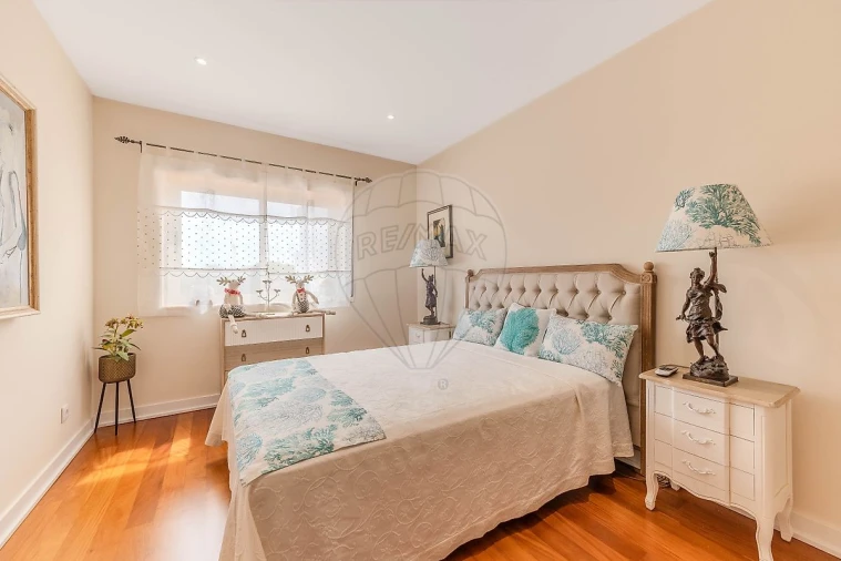 Apartamento T2 para Venda em Cascais e Estoril Foto 16