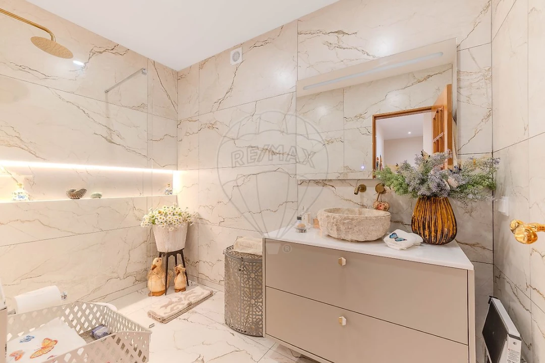 Apartamento T2 para Venda em Cascais e Estoril Foto 1