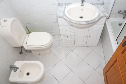 Apartamento T3 para Venda em Castanheira do Ribatejo e Cachoeiras