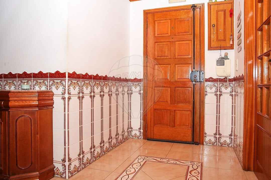 Apartamento T3 para Venda em Castanheira do Ribatejo e Cachoeiras Foto 22
